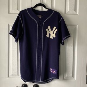 Vintage New York Yankees Jersey Men’s Size M Majestic MLB Authentic Jersey.